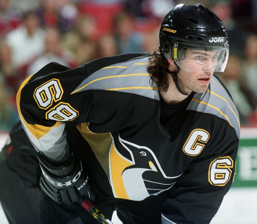 Les Penguins de Pittsburgh annoncent le retrait de leur troisième maillot